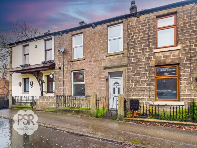 Albion Road, New Mills, SK22