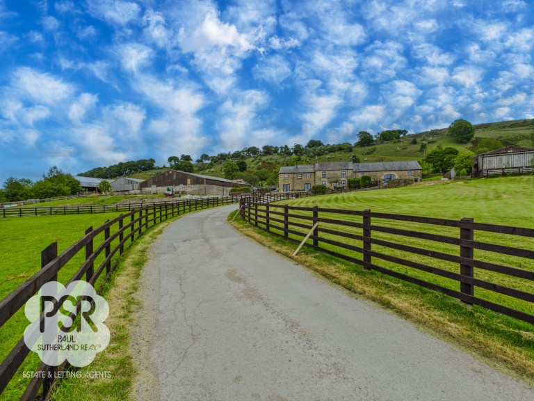 Combs Road, Chapel-En-Le-Frith, SK23