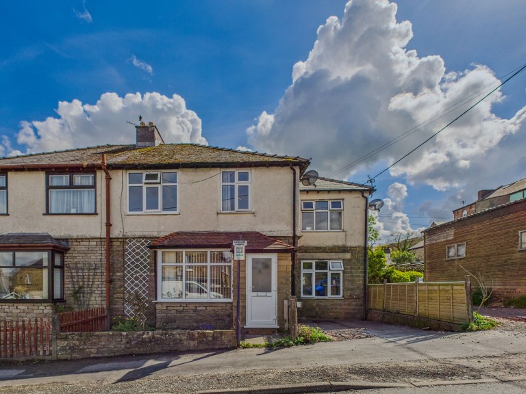 Meadowside, Disley, SK12