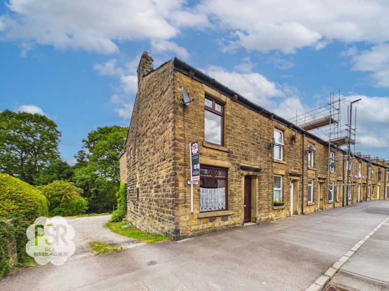 New Mills Road, Hayfield, SK22