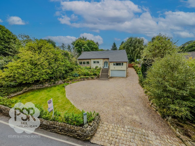 Moor End Road, Mellor, SK6