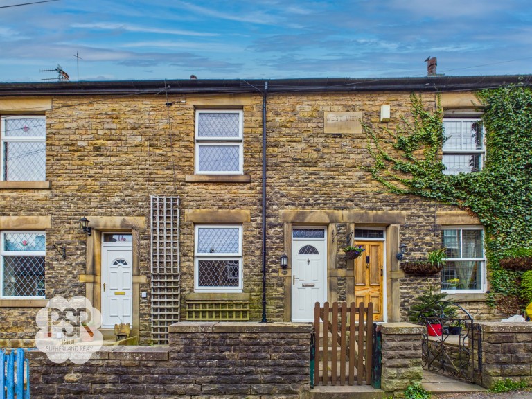 Yeardsley Lane, Furness Vale, SK23