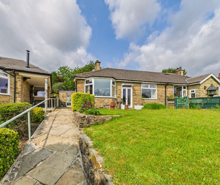 Buxton Road, Furness Vale, SK23