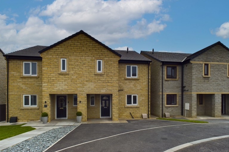 Black Edge Close, Dove Holes, SK17