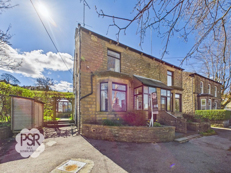 Valley Road, Hayfield, SK22