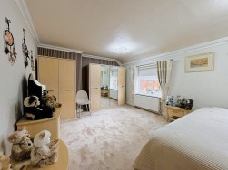 Waverley Avenue, Kearsley, BL4