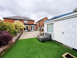 Waverley Avenue, Kearsley, BL4