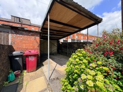 Blackburn Road, Bolton, BL1