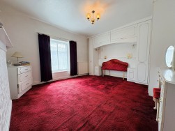 Blackburn Road, Bolton, BL1