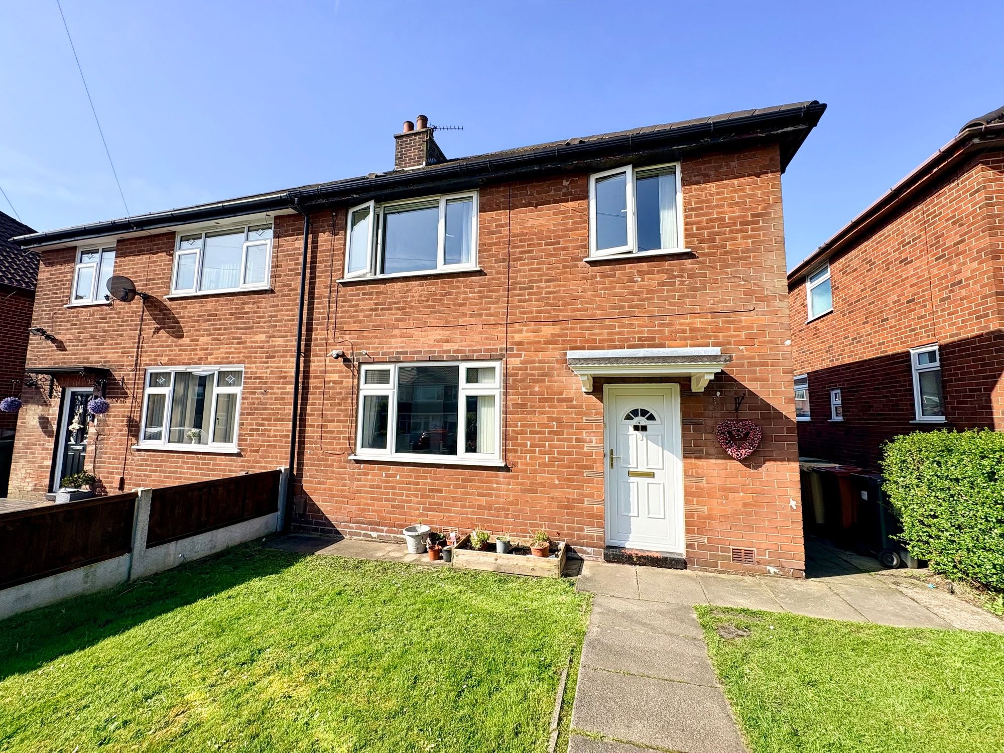 Devoke Grove, Farnworth, BL4