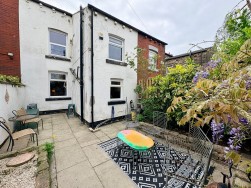 Mackenzie Street, Bolton, BL1