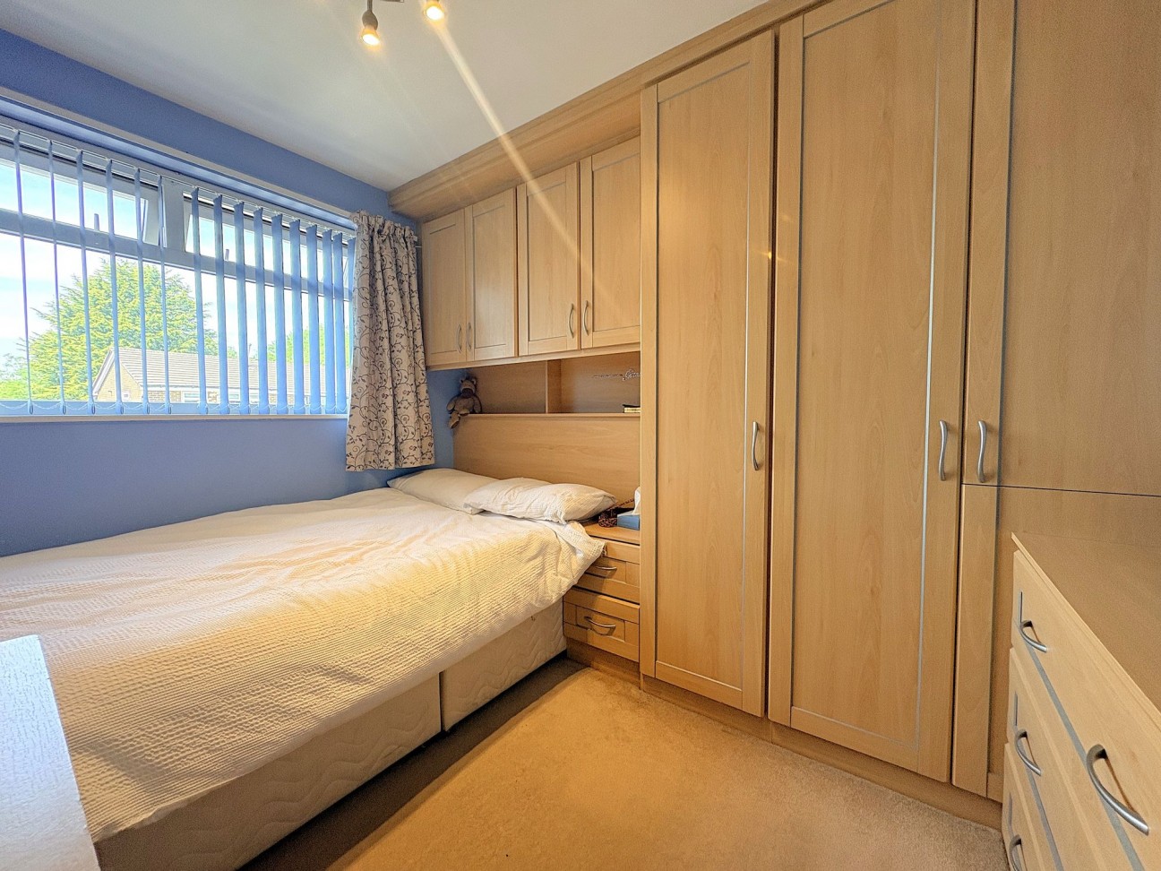 Thornham Drive, Bolton, BL1