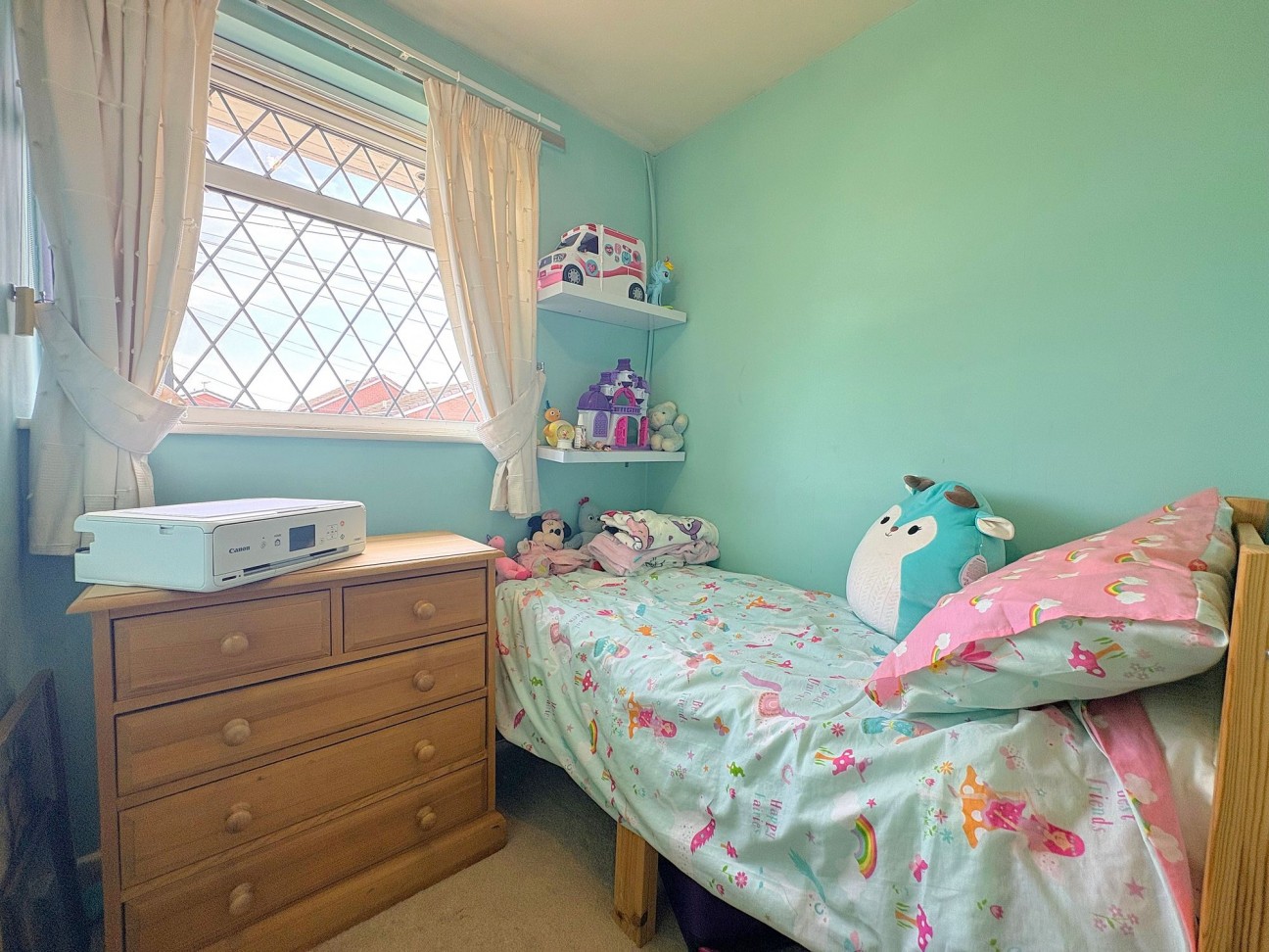 Thornham Drive, Bolton, BL1