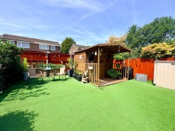 Thornham Drive, Bolton, BL1