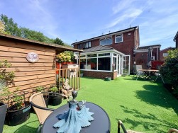 Thornham Drive, Bolton, BL1