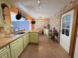 Thornham Drive, Bolton, BL1