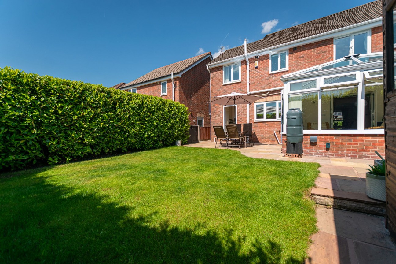 Elsham Close, Bolton, BL1