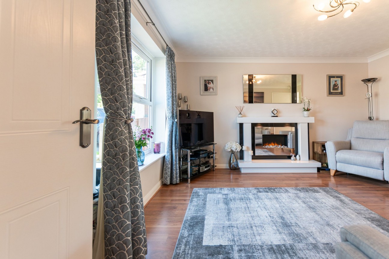 Elsham Close, Bolton, BL1