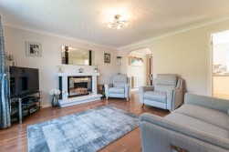 Elsham Close, Bolton, BL1
