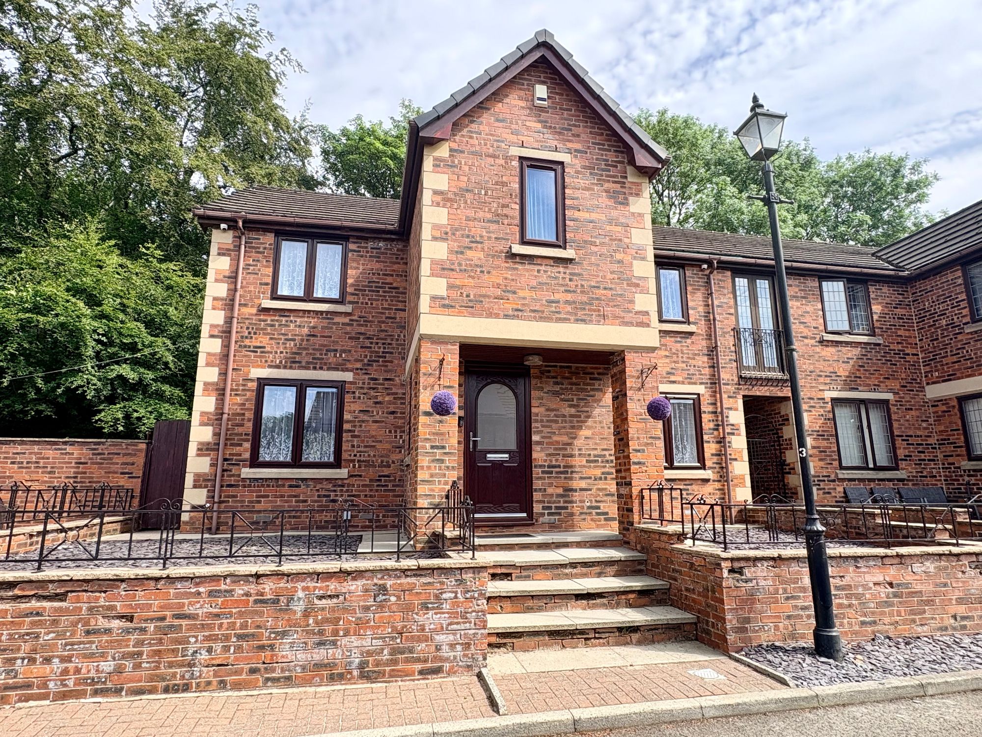 Hill Bank Close, Bolton, BL1