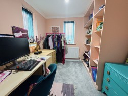 Hill Bank Close, Bolton, BL1