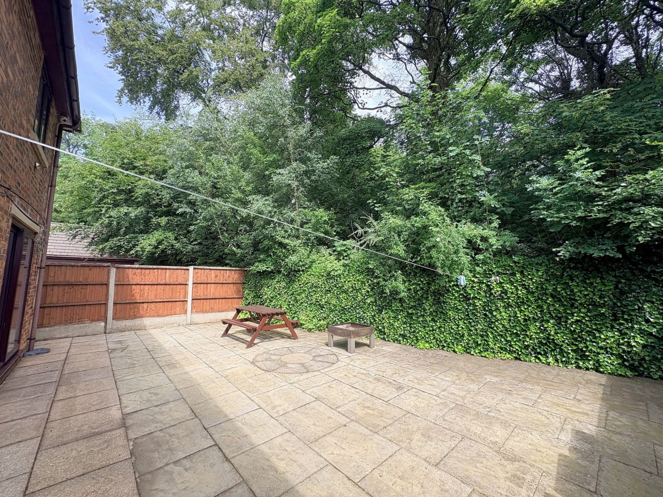 Hill Bank Close, Bolton, BL1