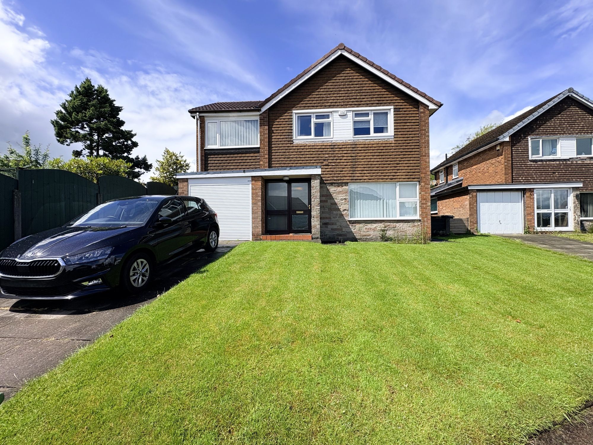 Oakbank Drive, Bolton, BL1