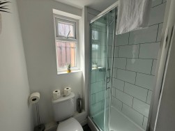 County Road, Walton, L4