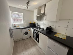 County Road, Walton, L4