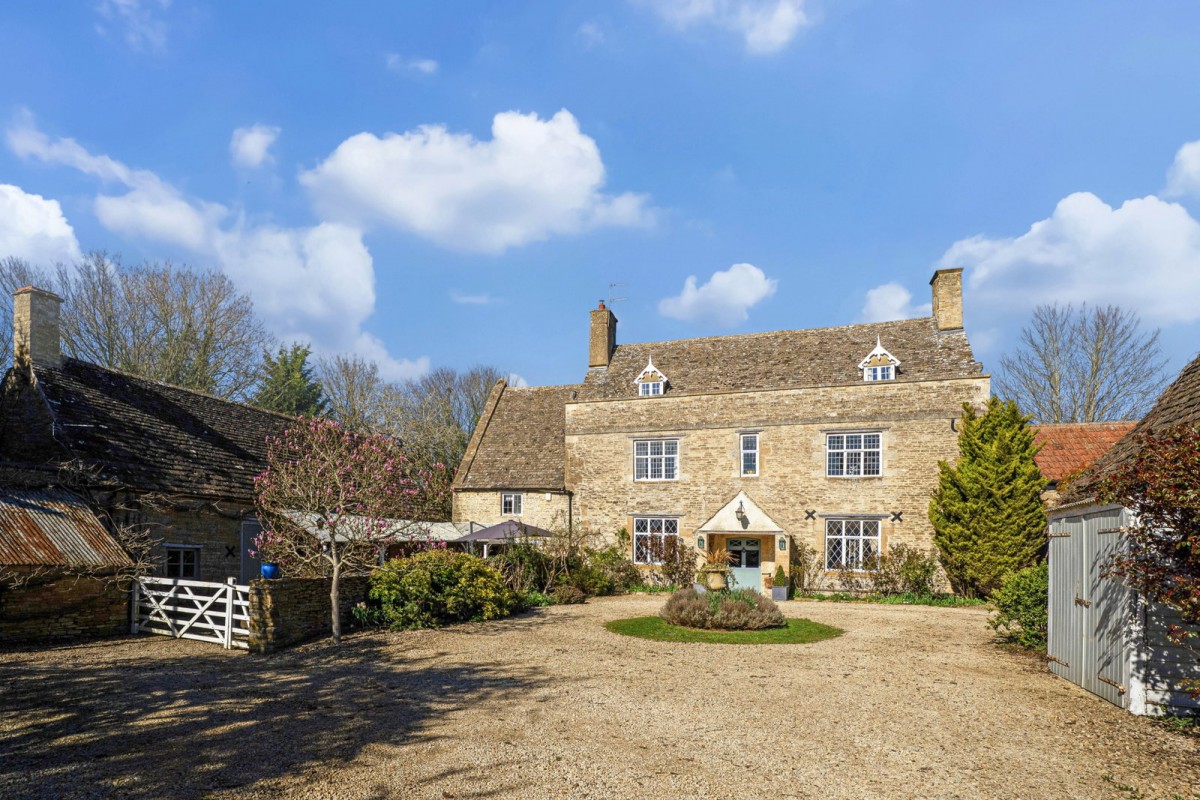 Grange Farm, Burford Road, Brize Norton, Oxfordshire