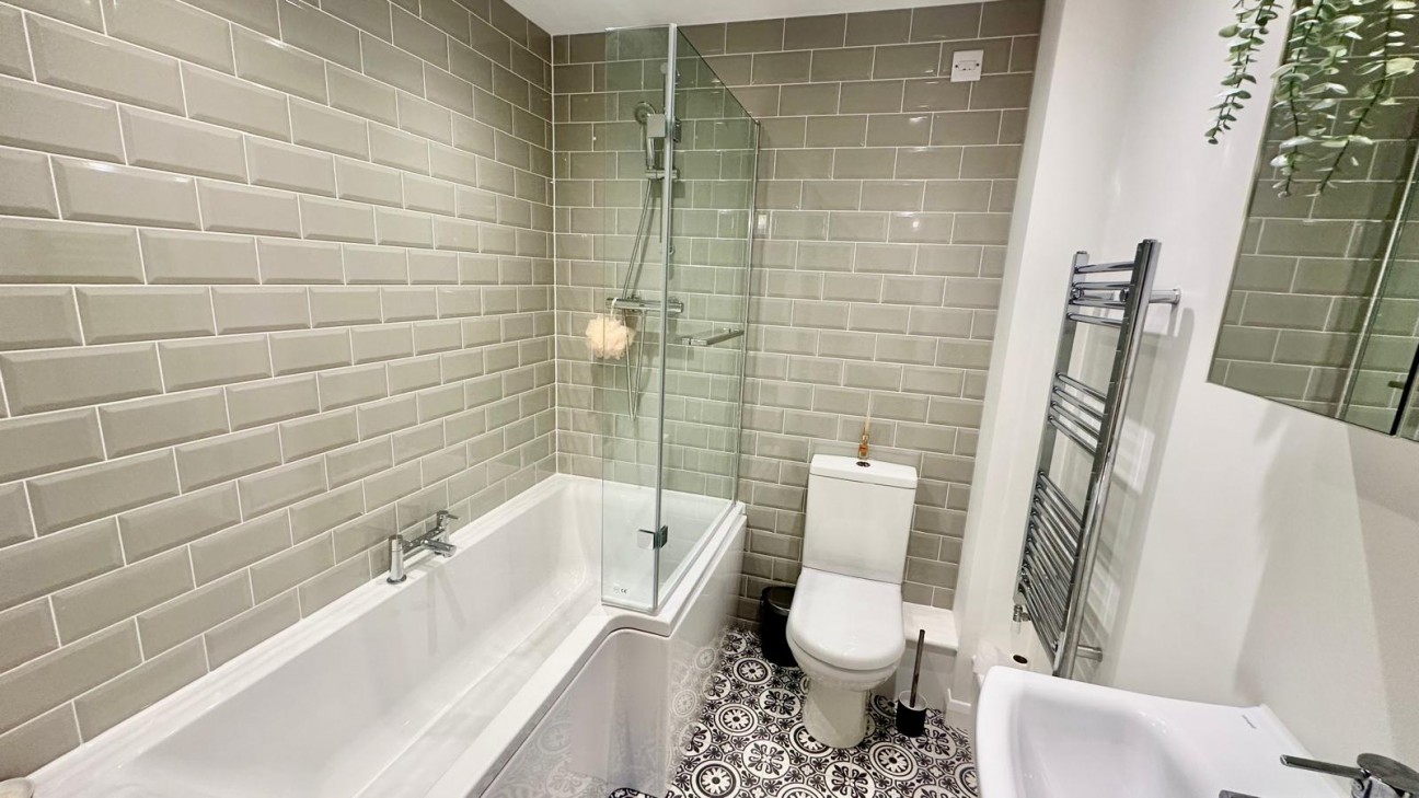 Curlew Close, Coalville, Leicestershire