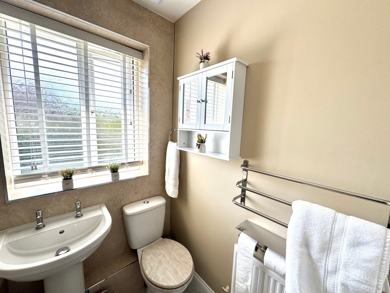 Hugglescote, Coalville, Leicestershire