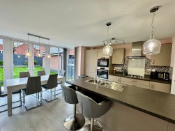 Hugglescote, Leicestershire