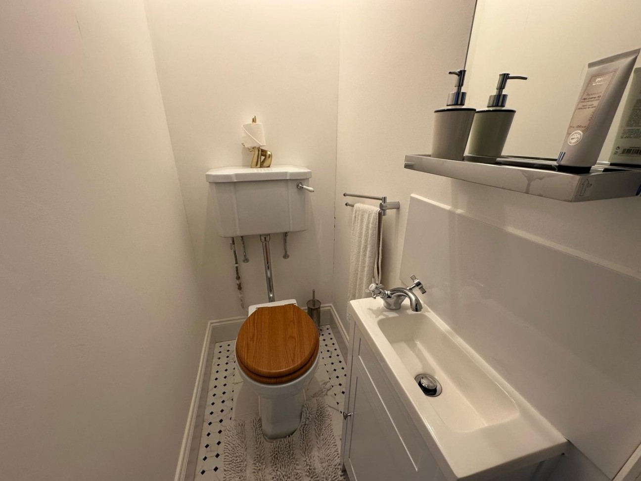 Ashby Road, Hinckley, Leicestershire