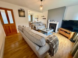 Durris Close, Coalville, Leicestershire