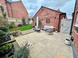 Midway, Swadlincote, Derbyshire