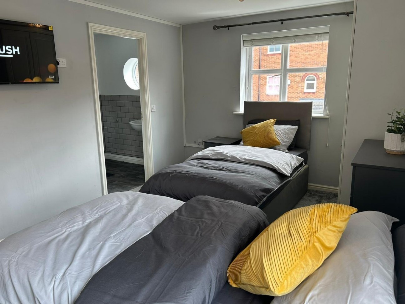 Harker Drive, Coalville, Leicestershire