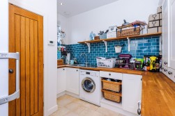 Heath Charnock, Chorley