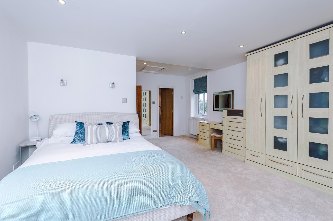 Heath Charnock, Chorley