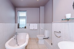 Heath Charnock, Chorley