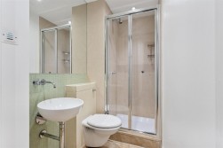 Fairmont Avenue, London