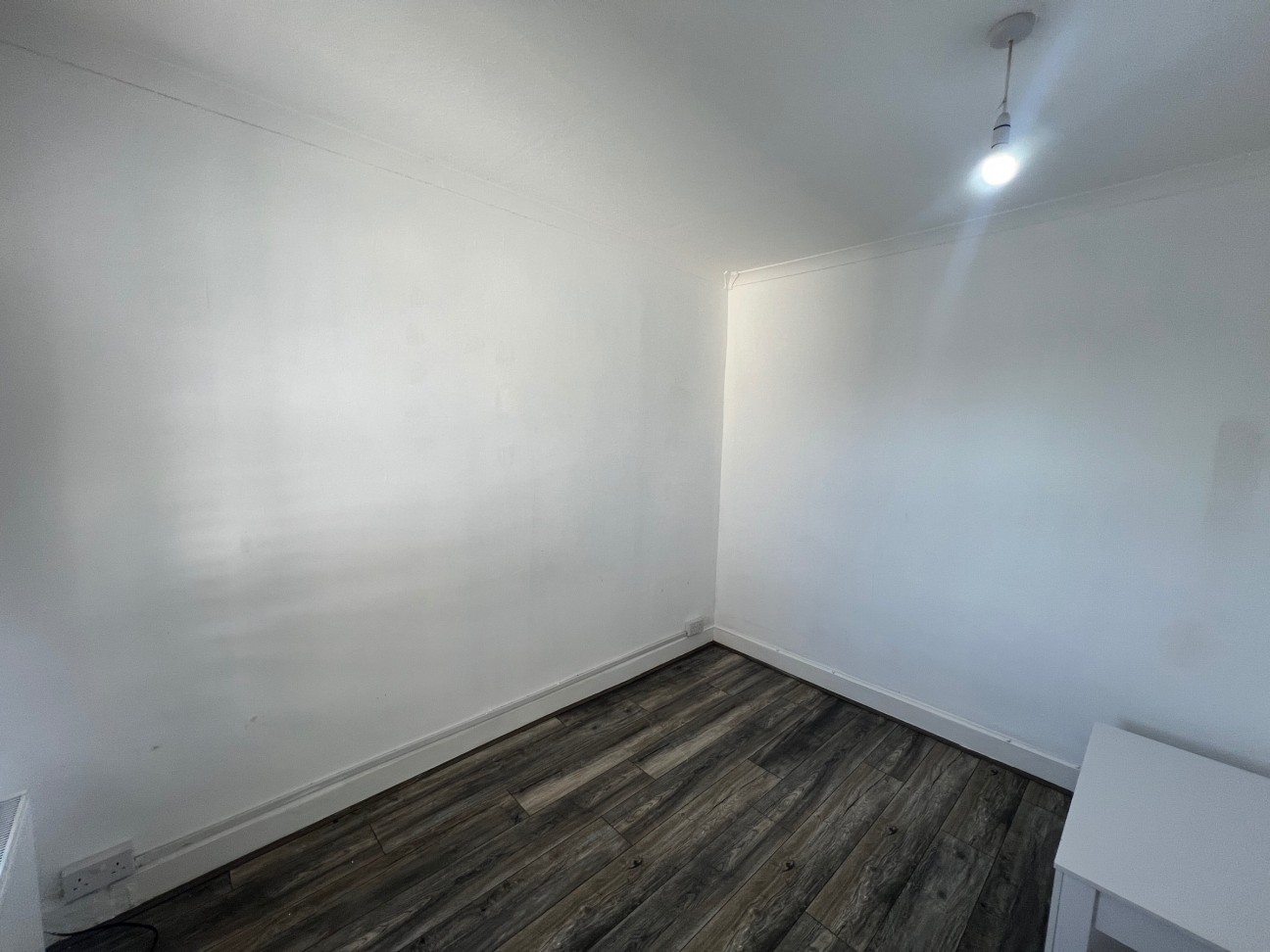 High Street, Enfield, EN3 4DH