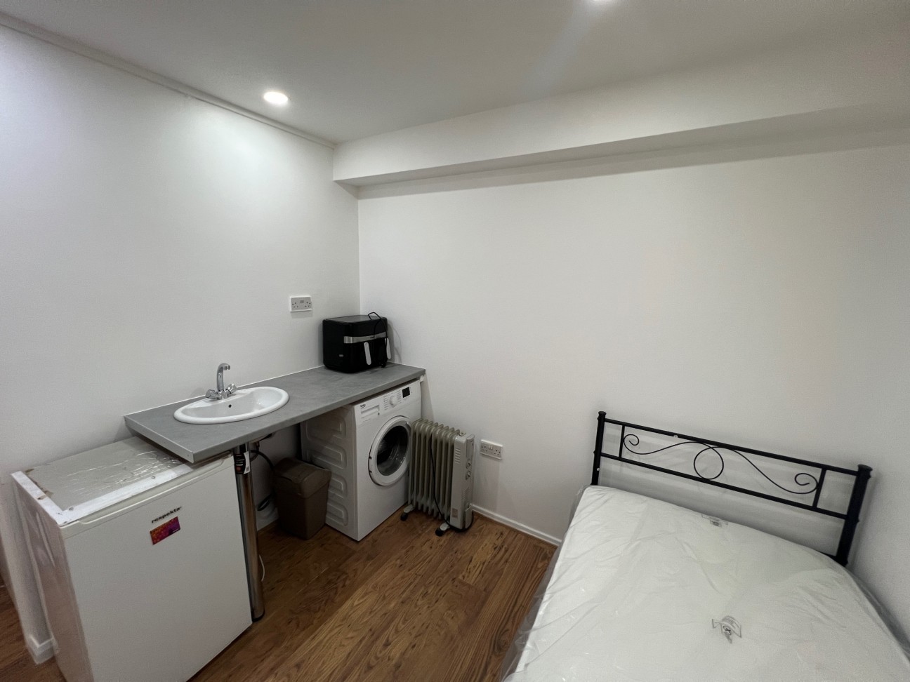Hamilton Close, London