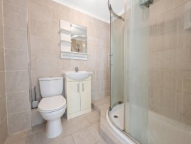 Magpie Close, Enfield