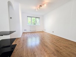 Magpie Close, Enfield