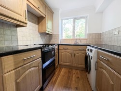 Magpie Close, Enfield