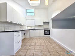 Charters Cross, Harlow