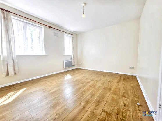 Gartons Close, Enfield