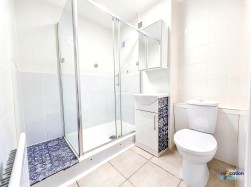 Nutfield Close, London