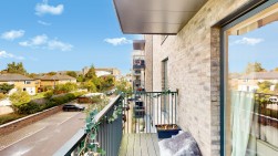 Oak Lodge, Riverwell Close, Watford